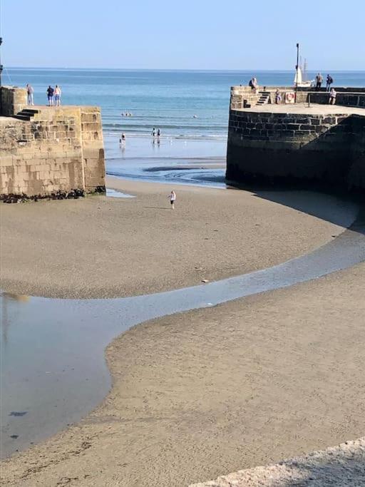 Charlestown Harbour & Short Walk! Holiday home Charlestown (Cornwall)
