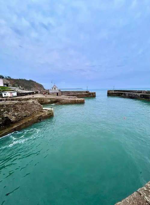 Charlestown Harbour & Short Walk!