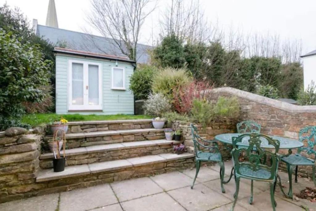 Holiday home Charlestown Harbour & Short Walk! *